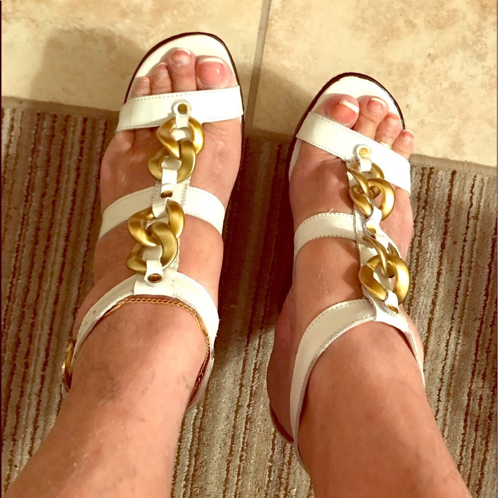 Woman Sandals, Shoes & clothes